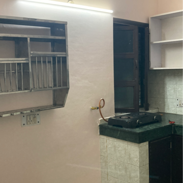 Kitchen in 1 RK Independent House at RWA Apartments Sector 39, Sector 39 – for Rent