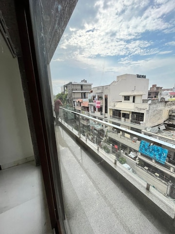 Balcony in 2 BHK Builder Floor at Subhash Nagar – for Rent