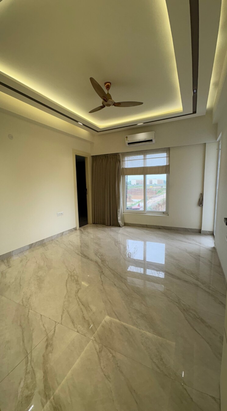 Room, sector 84 4 Bedroom 2200 Sq.Ft. Builder Floor In Sector 84 Faridabad 9053425