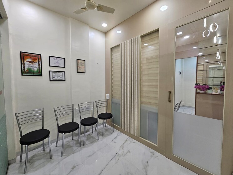 Team Area, mahesh-society Commercial Office Space 235 Sq.Ft. In Bibwewadi Pune 9053694