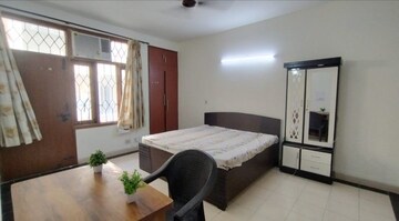Living Room in 4 BHK Builder Floor at Ardee City, Sector 52 – for Rent