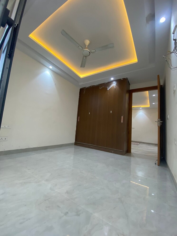 Room, saket 3 Bedroom 1700 Sq.Ft. Builder Floor In Saket Delhi 9053758