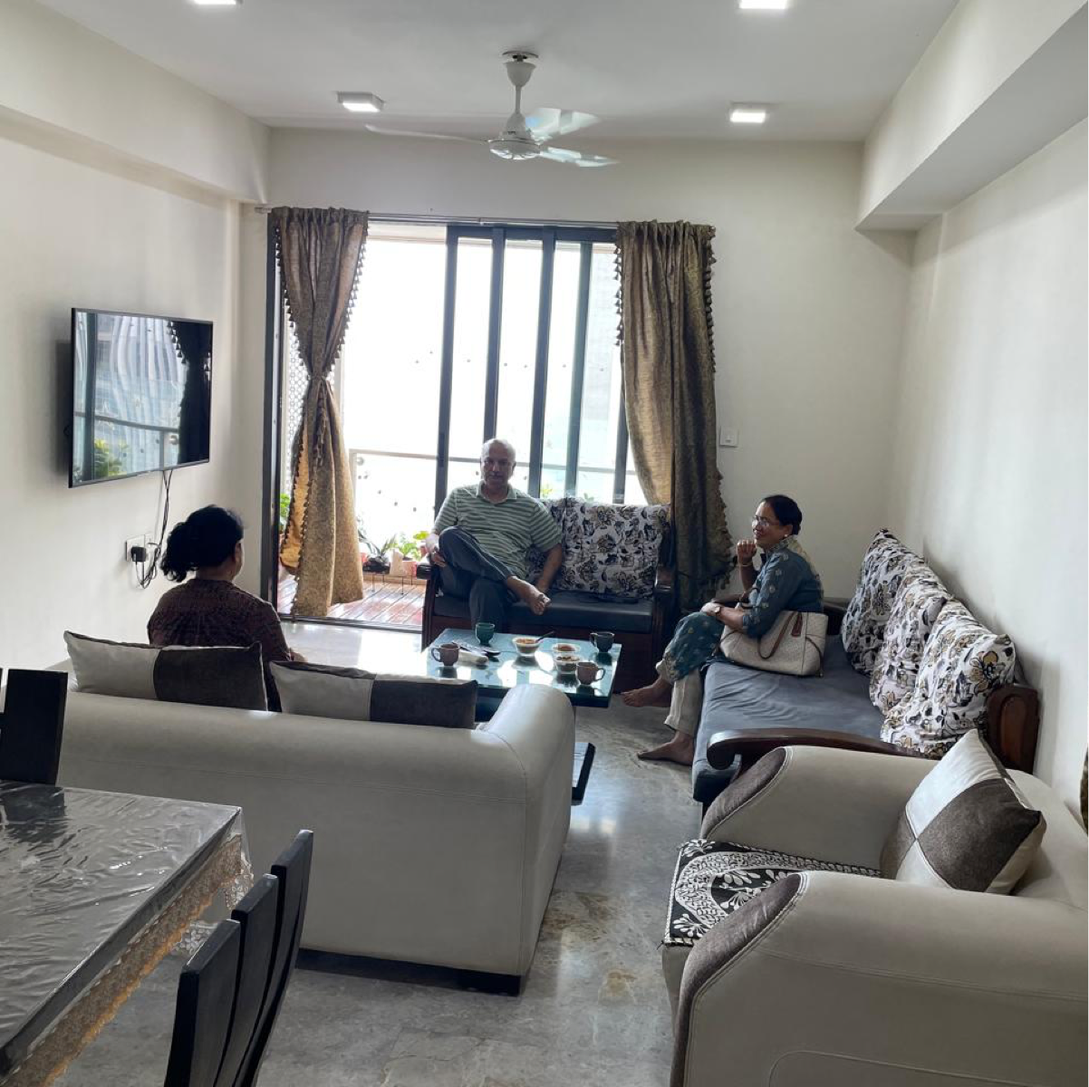 2.5 BHK + Extra Room Apartment For Rent in Lodha Elisium