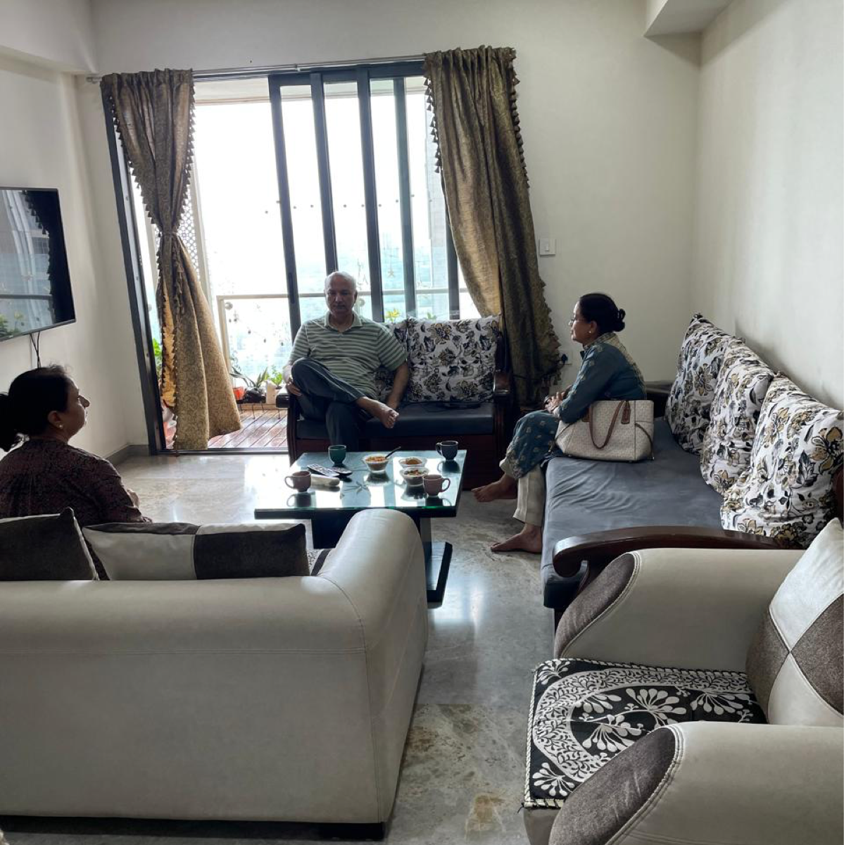 2.5 BHK + Extra Room Apartment For Rent in Lodha New Cuffe Parade Dioro And Elisium