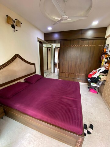 Bedroom in 3 BHK Apartment at Uday Bhanu, Santacruz West – for Rent