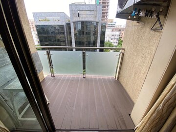 Balcony in 3 BHK Apartment at Uday Bhanu, Santacruz West – for Rent