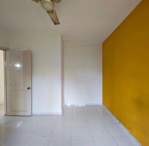 Room in 2 BHK Apartment at Vasant Vihar – for Sale