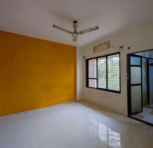 Room in 2 BHK Apartment at Vasant Vihar – for Sale