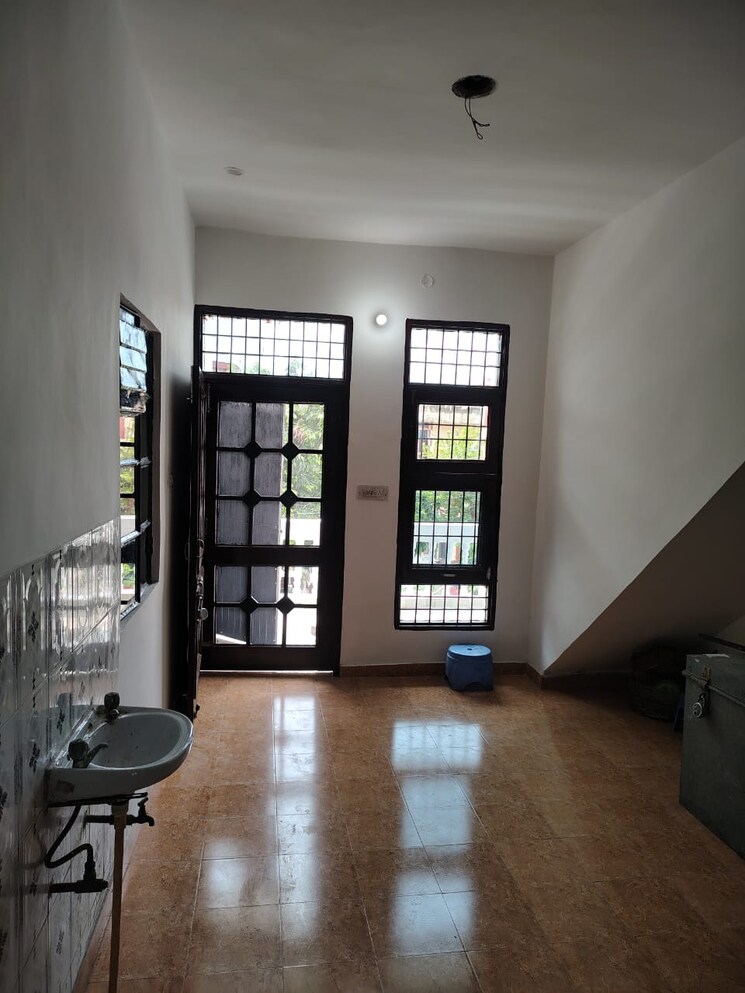 Living Room, dhakoli 3 Bedroom 900 Sq.Ft. Builder Floor In Dhakoli Zirakpur 9053877