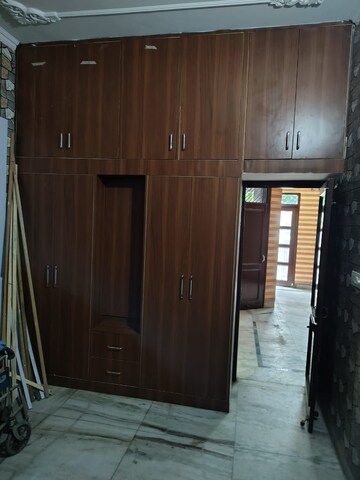 Room in 3 BHK Builder Floor at Dhakoli – for Sale