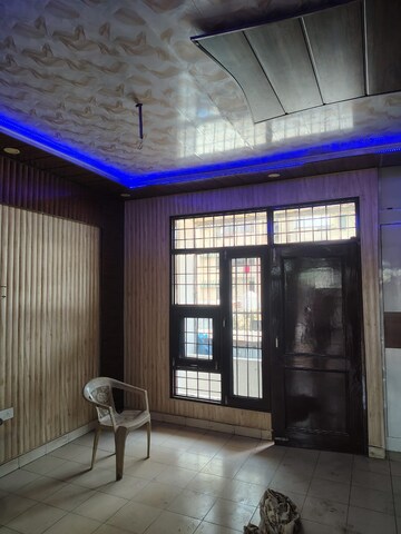 Room in 3 BHK Builder Floor at Dhakoli – for Sale