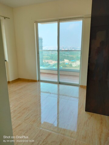 Room in 3 BHK Apartment at VTP Leonara, Mahalunge – for Rent