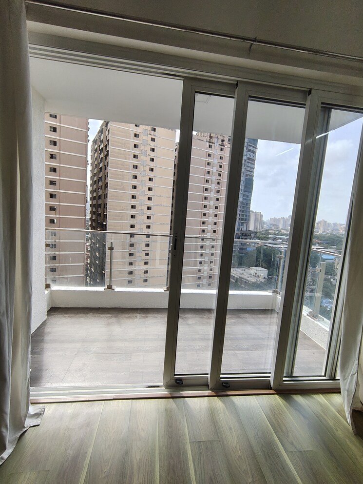 undefined, lnt-realty-crescent-bay 2 Bedroom 850 Sq.Ft. Apartment In Parel Mumbai 9053917