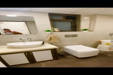 Bathroom in 3 BHK Apartment at Kanakia Silicon Valley, Powai – for Rent