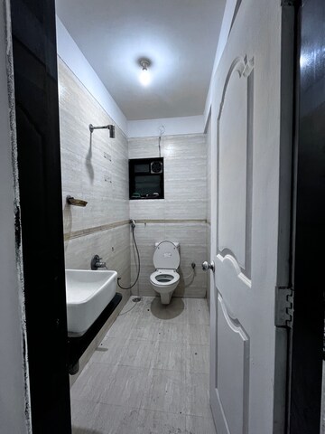 Bathroom in 2 BHK Apartment at Mahaavir Heritage, Kharghar Sector 35g – for Rent