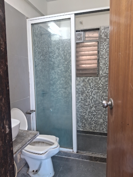 2 BHK 976 Sq.Ft. Apartment in Dosti Flamingos