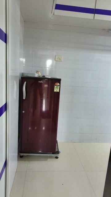 Furnished Amenities in 3 BHK Apartment at Shelton Apartment, Santacruz East – for Rent