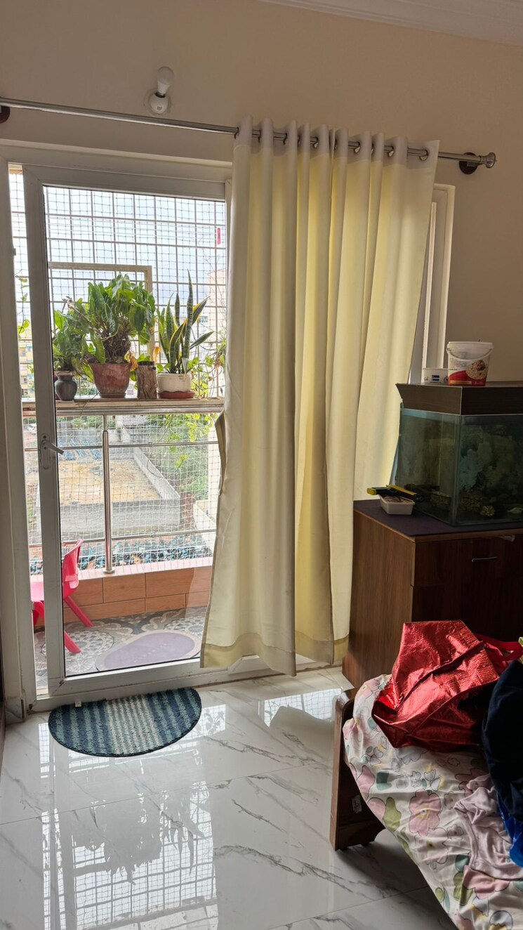 Room, mathapathi-regency 3 Bedroom 1500 Sq.Ft. Apartment In Kaggadasapura Bangalore 9053980