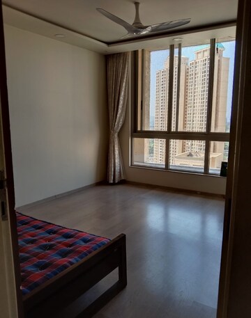 Room in 3 BHK Apartment at Hiranandani Skylark Enclave, Ghodbunder Road – for Rent