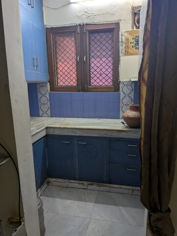 Bathroom in 2.5 BHK Builder Floor at Nirman Vihar – for Rent