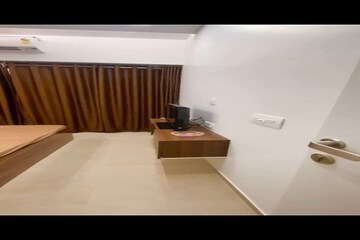 Team Area in 3 BHK Apartment at Kanakia Silicon Valley, Powai – for Rent