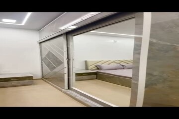 Room in 3 BHK Apartment at Kanakia Silicon Valley, Powai – for Rent