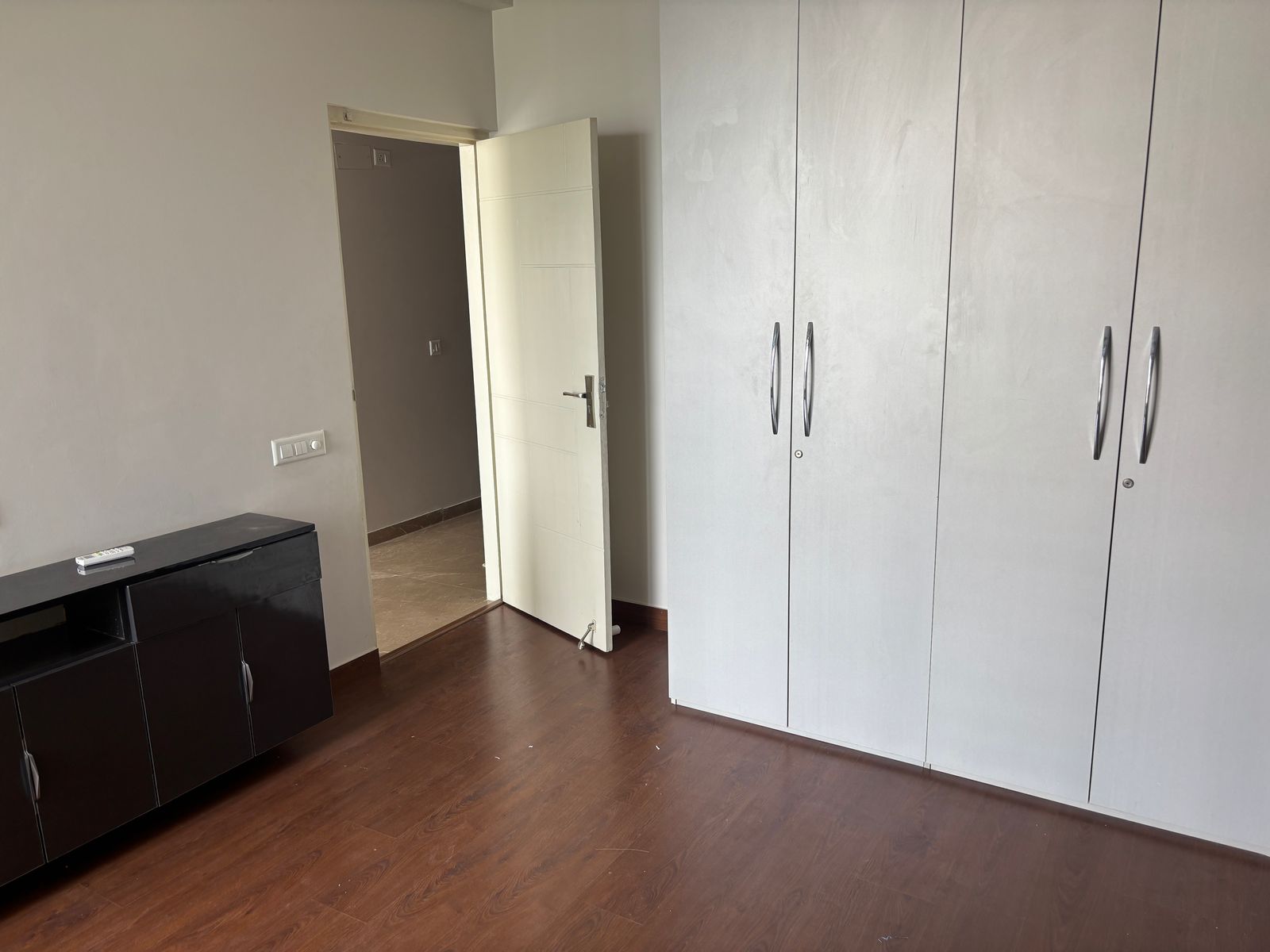 3 BHK + Servant Room Apartment For Sale in M3M Golf Estate