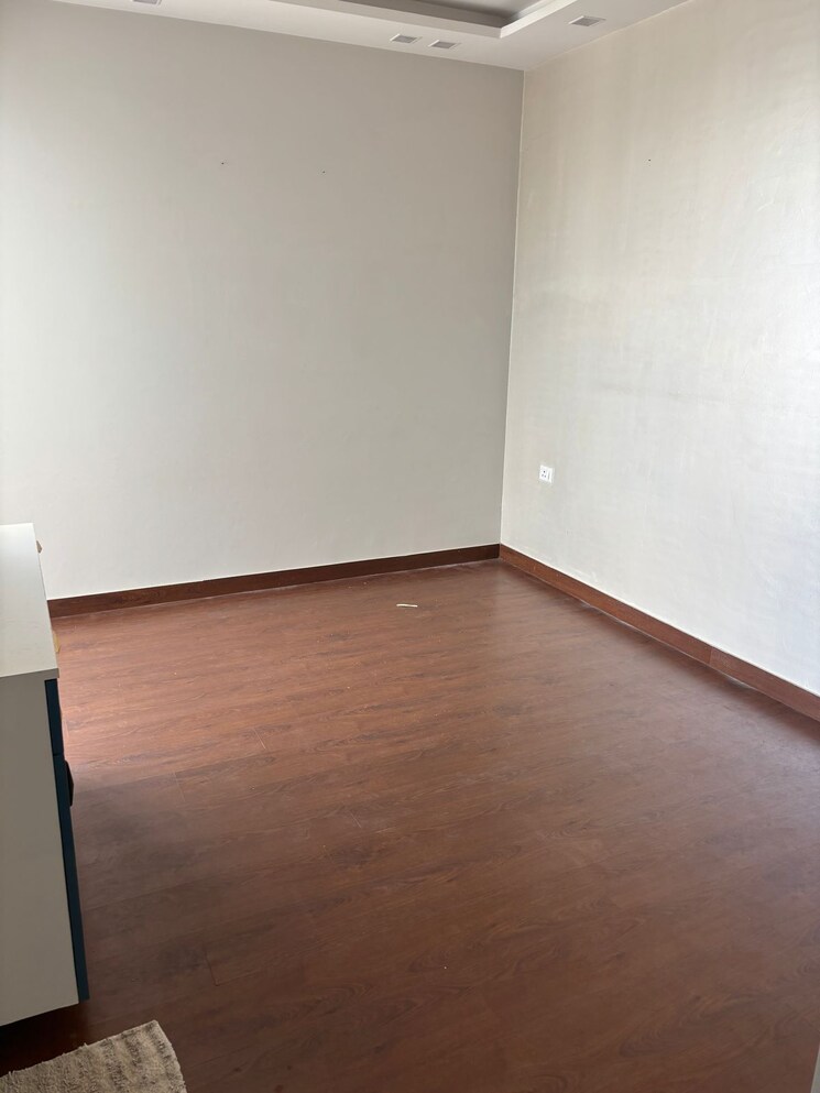 Room, m3m-golf-estate 3 Bedroom 3005 Sq.Ft. Apartment In Sector 65 Gurgaon 9054050