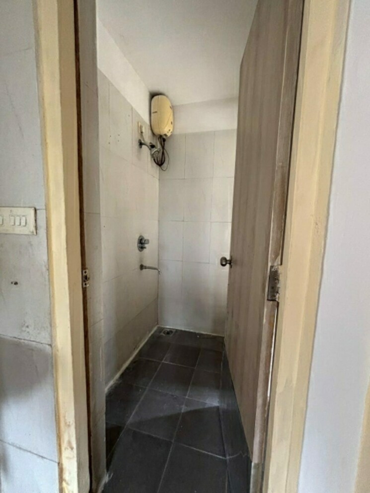 Bathroom, lodha-casa-rio 1 Bedroom 449 Sq.Ft. Apartment In Dombivli East Thane 9054089