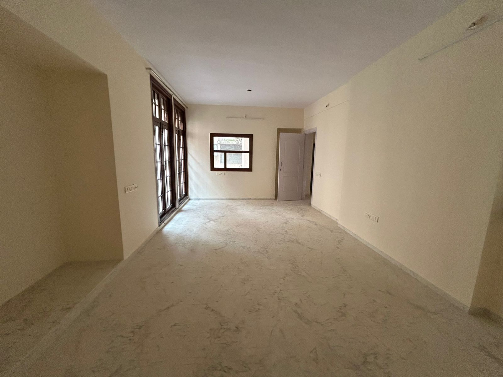 4 BHK + Pooja Room Villa For Rent in Rajvilas Hawa Mahal Chs