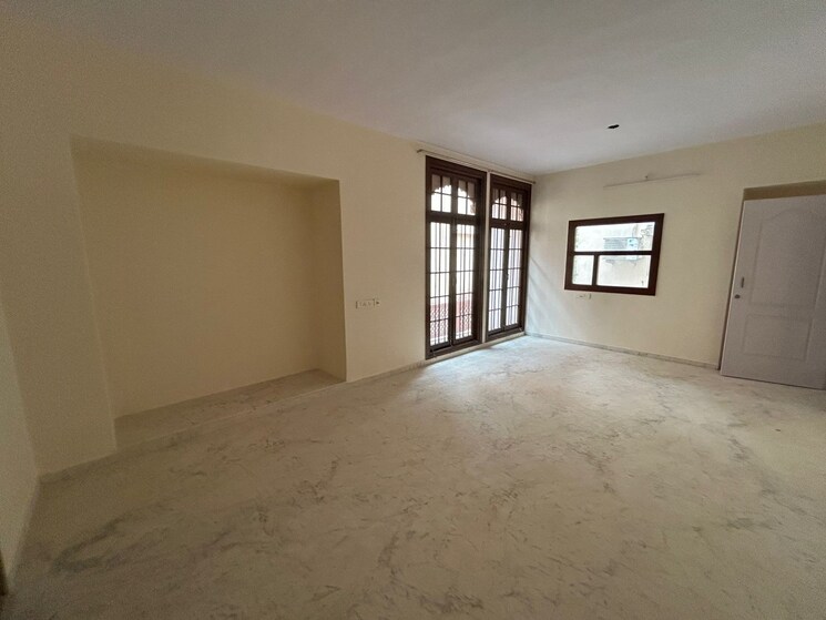 Room, rajvilas-hawa-mahal-chs 4 Bedroom 1400 Sq.Ft. Villa In Manpada Thane 9054092