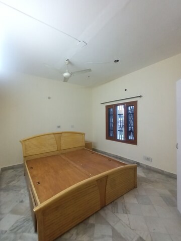 Bedroom in 2 BHK Independent House at Sector 4 – for Rent