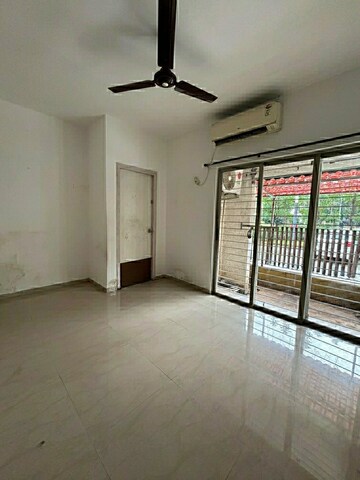 Room in 1 BHK Apartment at Lodha Casa Rio Gold, Dombivli East – for Rent
