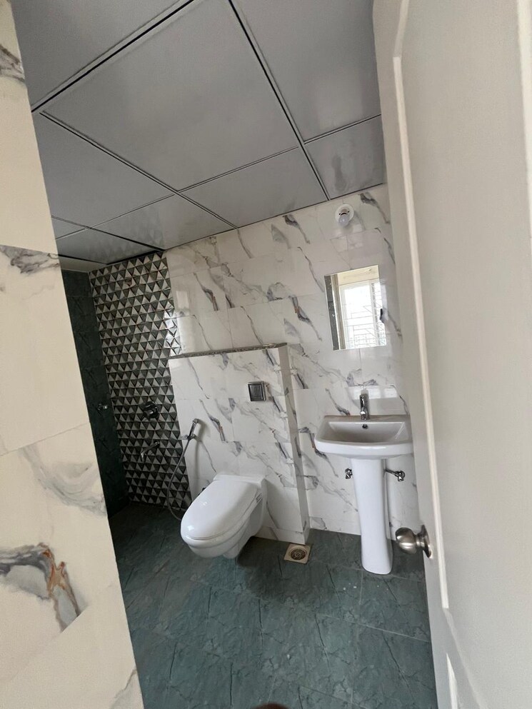 Bathroom, avon-vista 3 Bedroom 1198 Sq.Ft. Apartment In Balewadi Pune 9054114