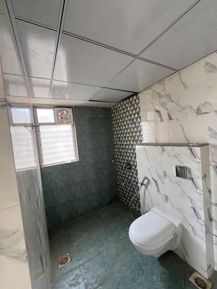 Bathroom, avon-vista 3 Bedroom 1198 Sq.Ft. Apartment In Balewadi Pune 9054114