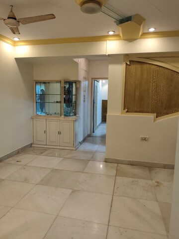 Living Room in 2 BHK Apartment at Sanskar CHS Andheri, Andheri West – for Rent
