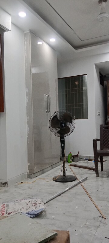 Bathroom in 2 BHK Builder Floor at Saket – for Rent