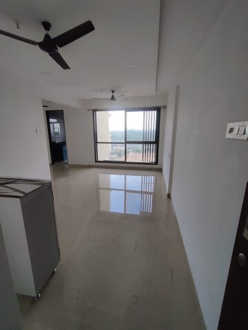 Room in 3 BHK Apartment at Neminath Nemi Bhavan, Goregaon West – for Rent