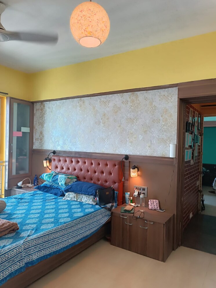 Bedroom, one-hiranandani-park 3 Bedroom 1000 Sq.Ft. Apartment In Ghodbunder Road Thane 9054179