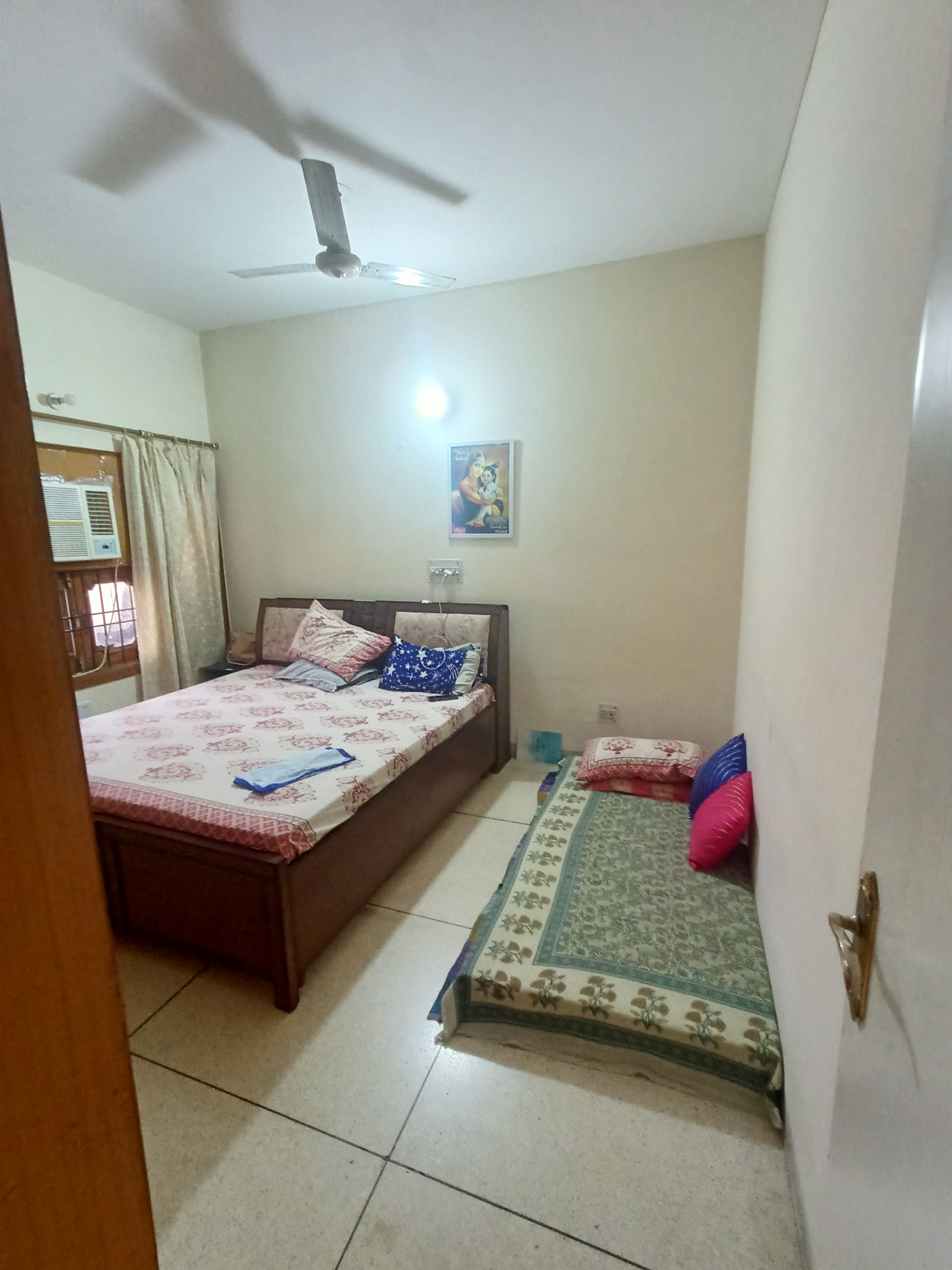 2 BHK Independent House For Rent in Sector 15