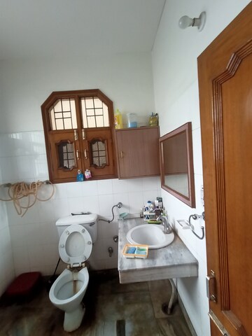 Furnished Amenities in 2 BHK Independent House at Sector 15 – for Rent