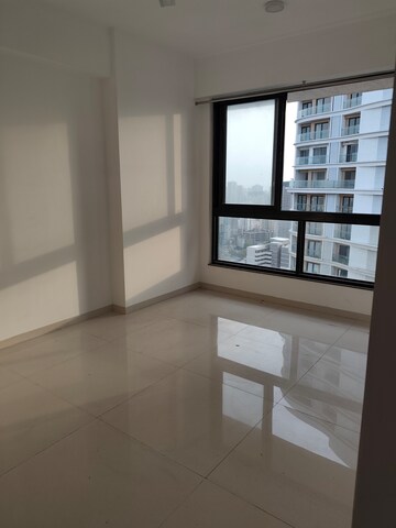 2 BHK Apartment For Rent in Sunteck Avenue 2, Goregaon West