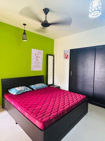Bedroom in 2 BHK Apartment at Cosmos Jewels, Ghodbunder Road – for Rent
