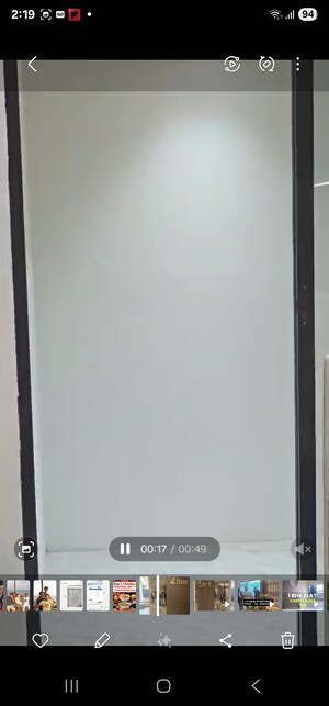 Room in 2 BHK Apartment at DLH Dream Tower, Jogeshwari West – for Sale