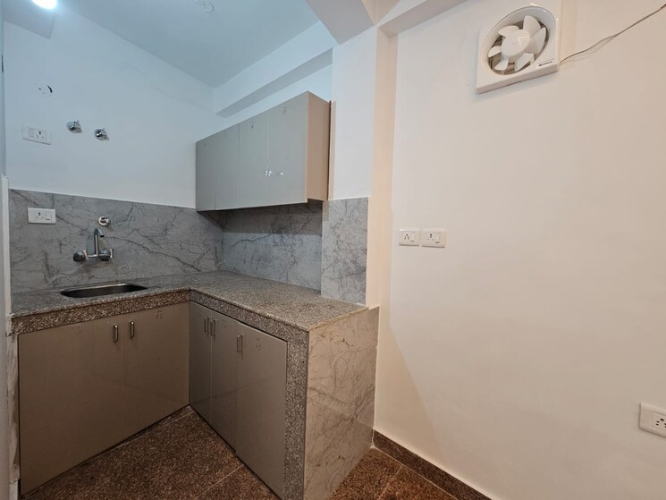 Kitchen, anupam garden 2.5 Bedroom 6300 Sq.Ft. Builder Floor In Anupam Garden Delhi 9054281