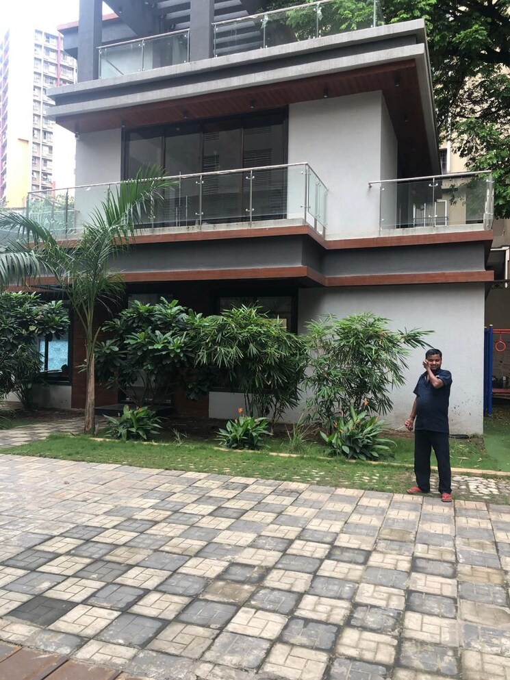 Exterior View, malad east Pg For Girls In Malad East 9054288