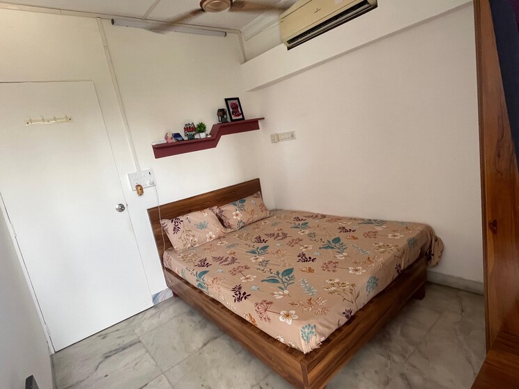 Bedroom, malad east Pg For Girls In Malad East 9054288