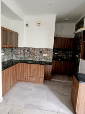 Kitchen in 2.5 BHK Builder Floor at Anupam Garden – for Sale