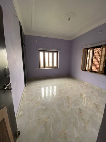 Room in 2 BHK Independent House at Mithanpura – for Rent