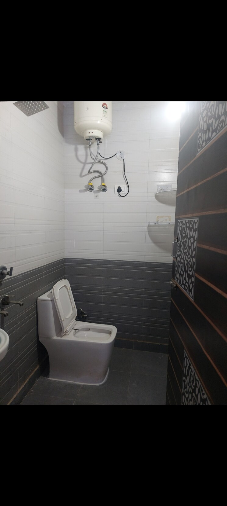 Bathroom, aadharshila-apartment 1 Bedroom 450 Sq.Ft. Apartment In Sarita Vihar Delhi 9054292